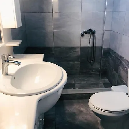 Apartment Summer Blossom *